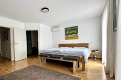 FREP-Expose-Toenisheide-SZ-mit-Ankleide