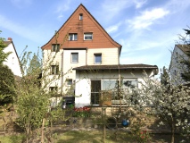 Haus Gartenansicht