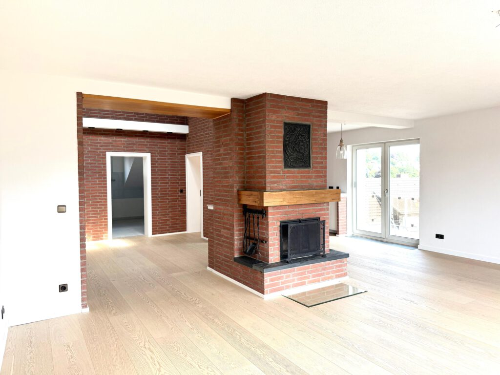 FREP-Penthouse-zur-Miete-Essen-Kettwig-Wohnbereich